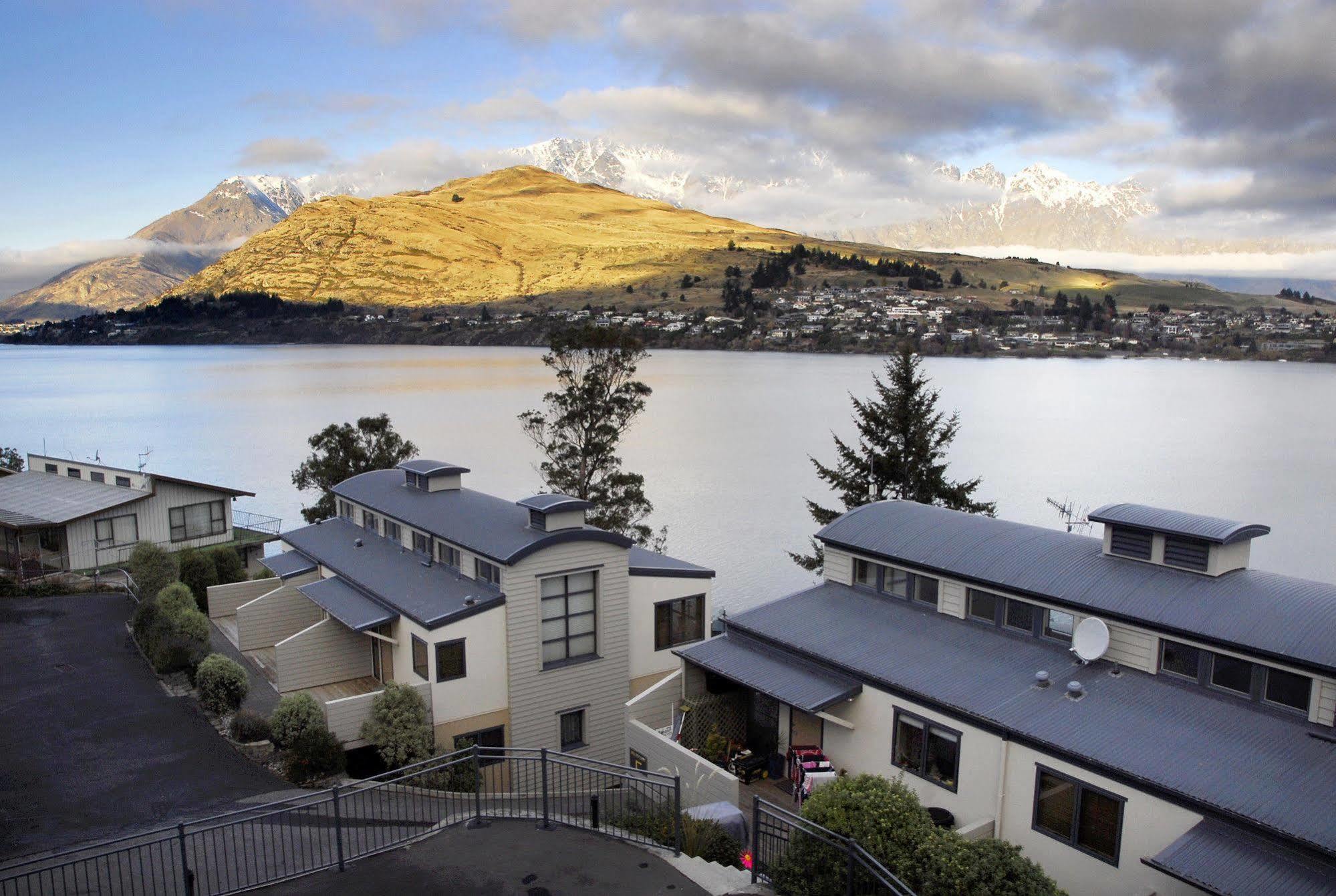 Breakfree The Point Aparthotel Queenstown Exterior foto